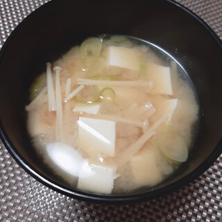 えのきとお豆腐のお味噌汁